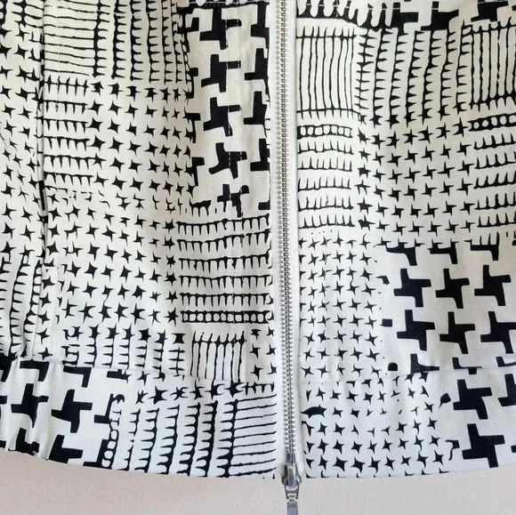 CAbi Coupe Bomber Jacket Ivory & Black Size M Style # 931 - Picture 5 of 15